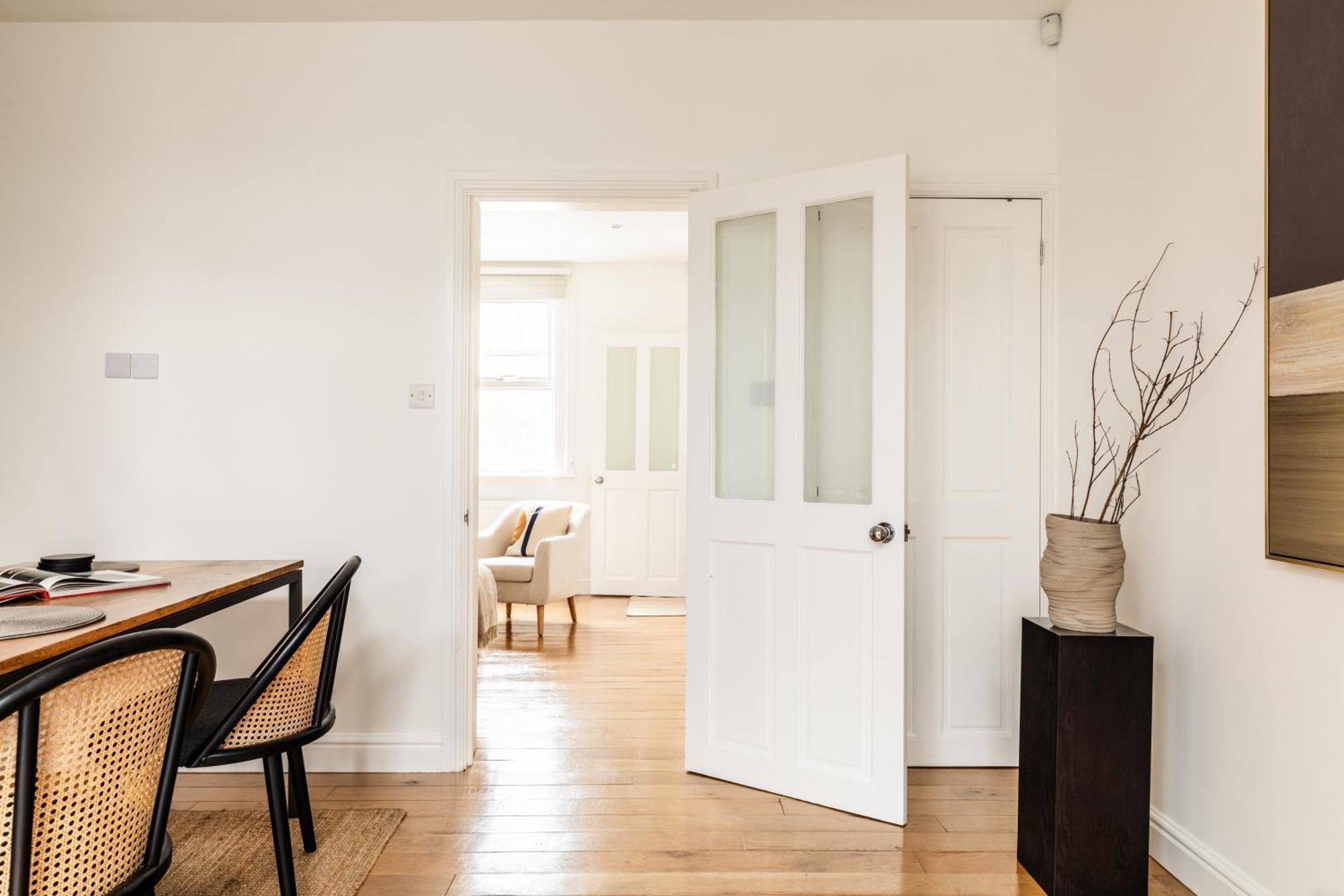 The Broadway Bath - 2 Bedrooms With Parking, Central Bath Eksteriør bilde